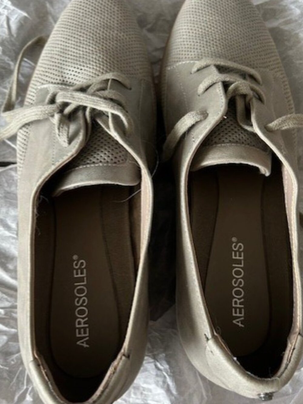 LIKE NEW IN BOX Aerosoles Sidecar Metallic Taupe Leather Oxfords